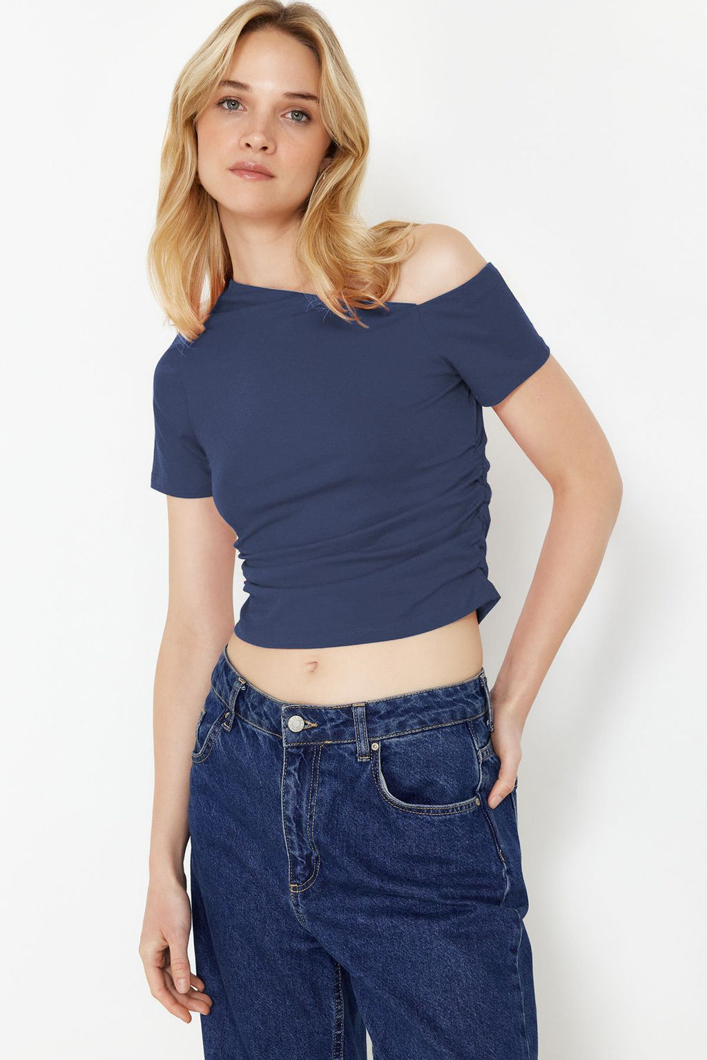 Indigo Buzgulu Asimetrik Yaka Esnek Orme Bluz TWOSS24BZ00073