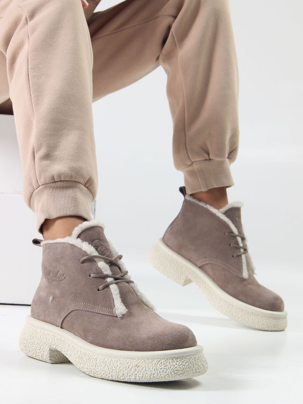 Ботинки 308.агатаw. капучино замша/Шерсть