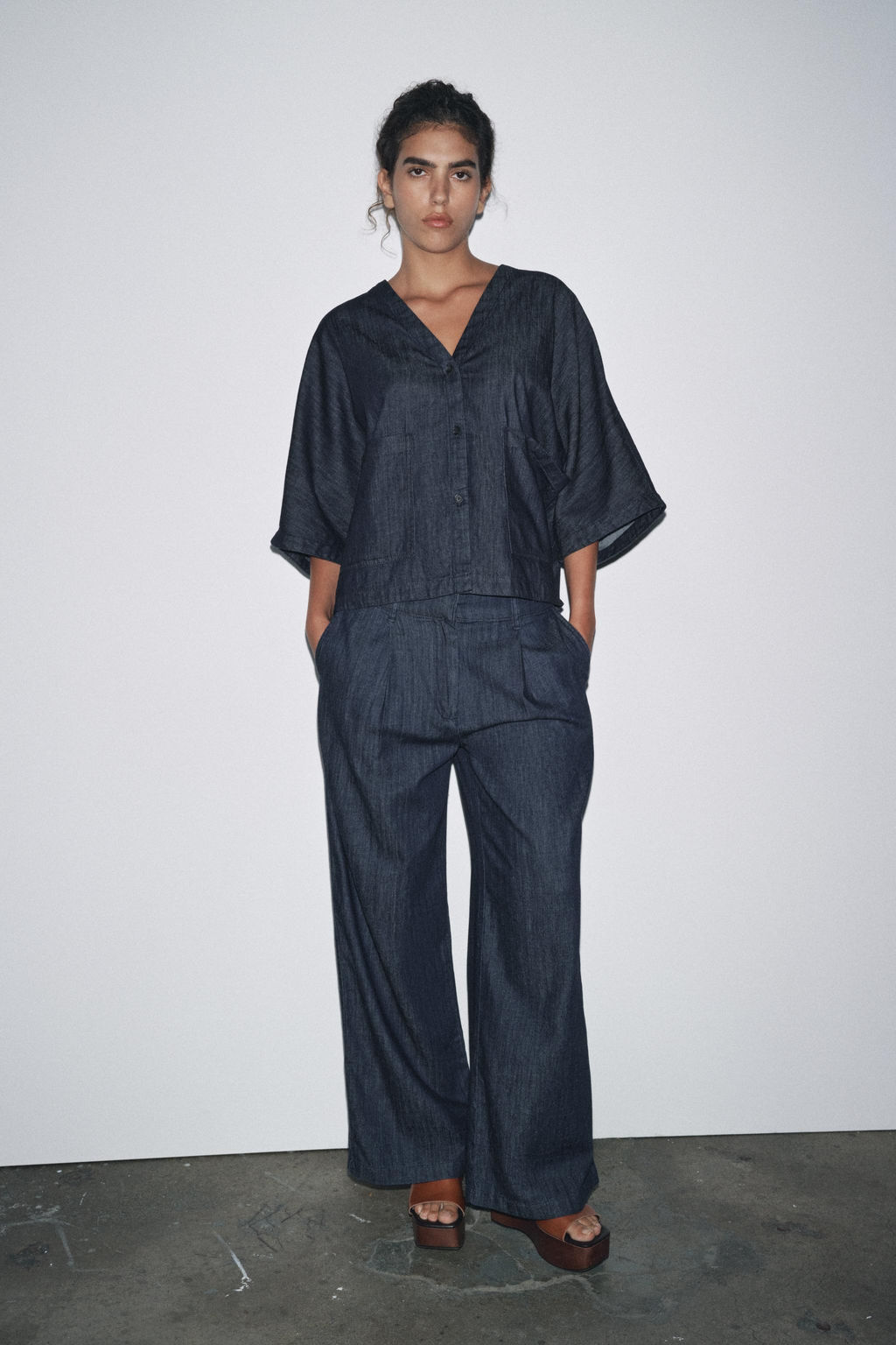 ZARA WOMAN COLLECTION RELAXED DENIM SHIRT