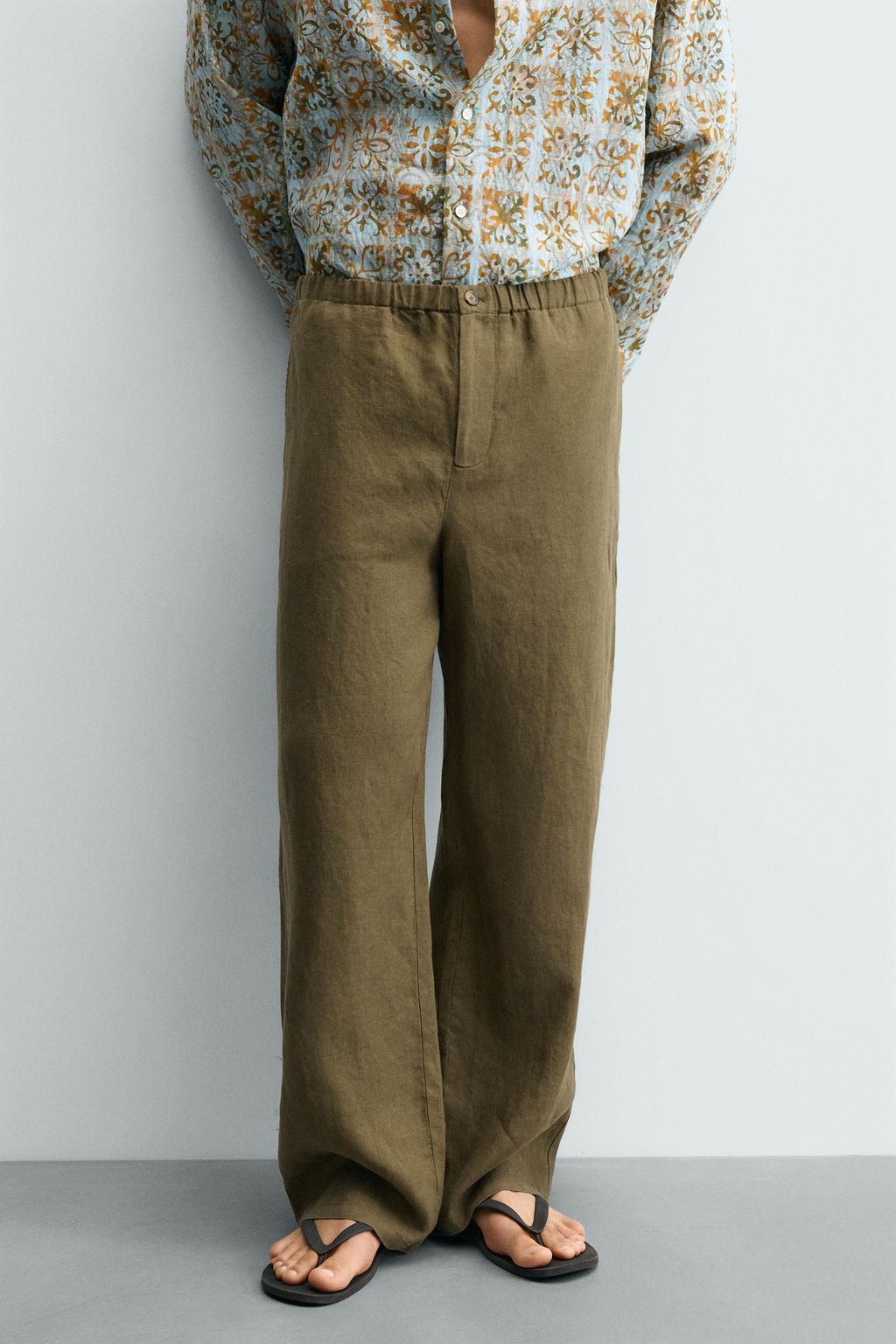 PANTAL?N RELAXED FIT 100% LINO / Khaki oscuro