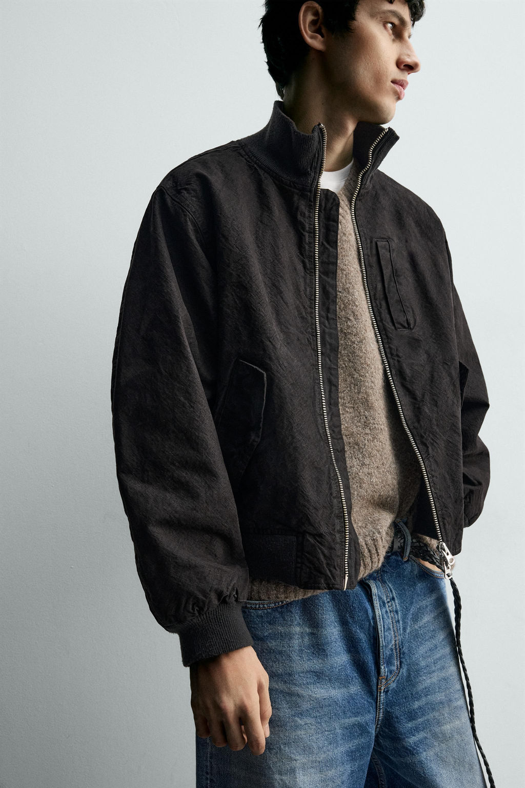 CRINKLED-EFFECT BOMBER JACKET - Zara фото 7