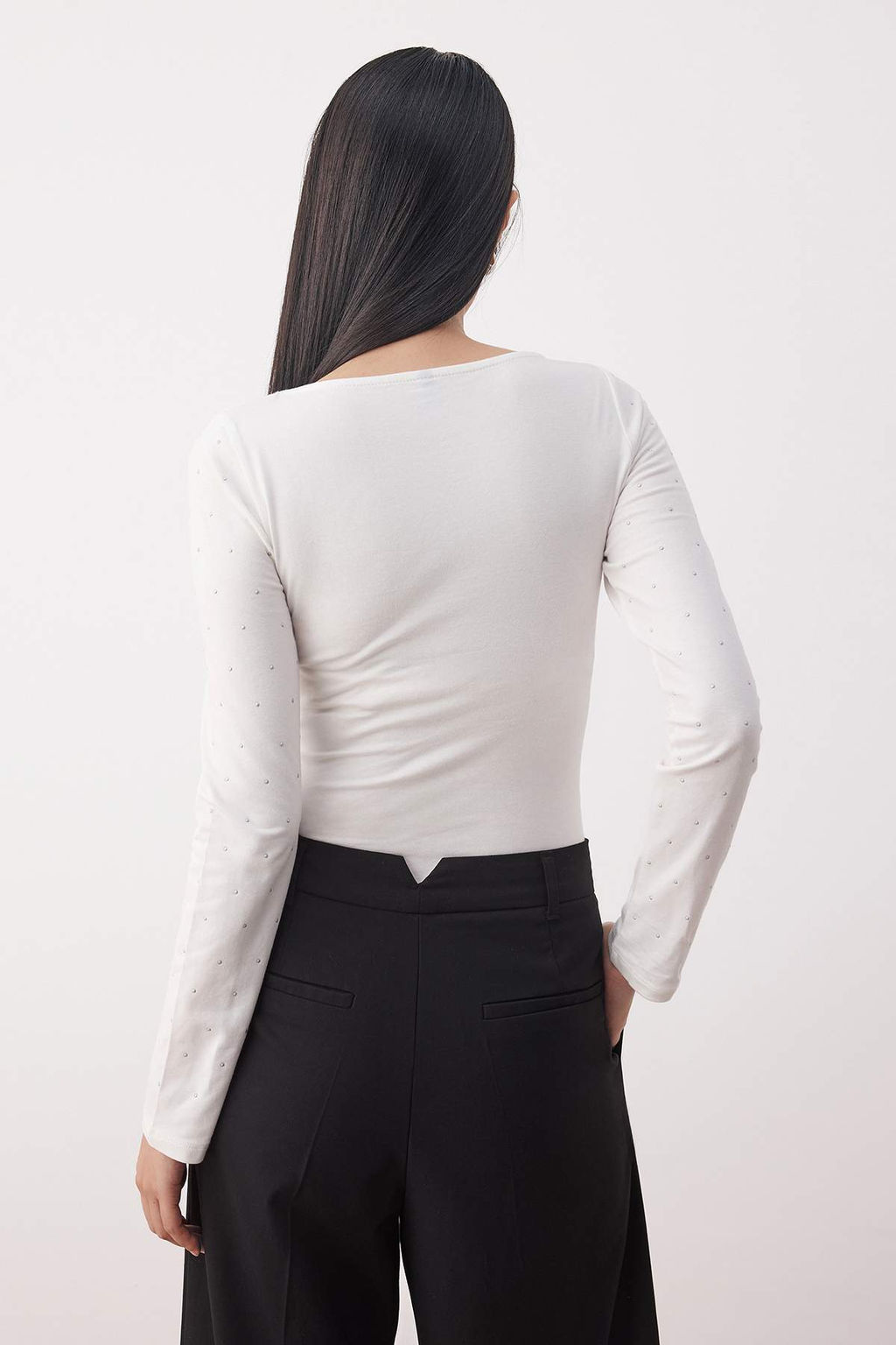 TRENDYOLMILLA Siyah Parlak Tas Bask?l? Pamuklu Uzun Kol Esnek Alttan C?tc?tl? Orme Body TWOAW24BD00059  фото 4