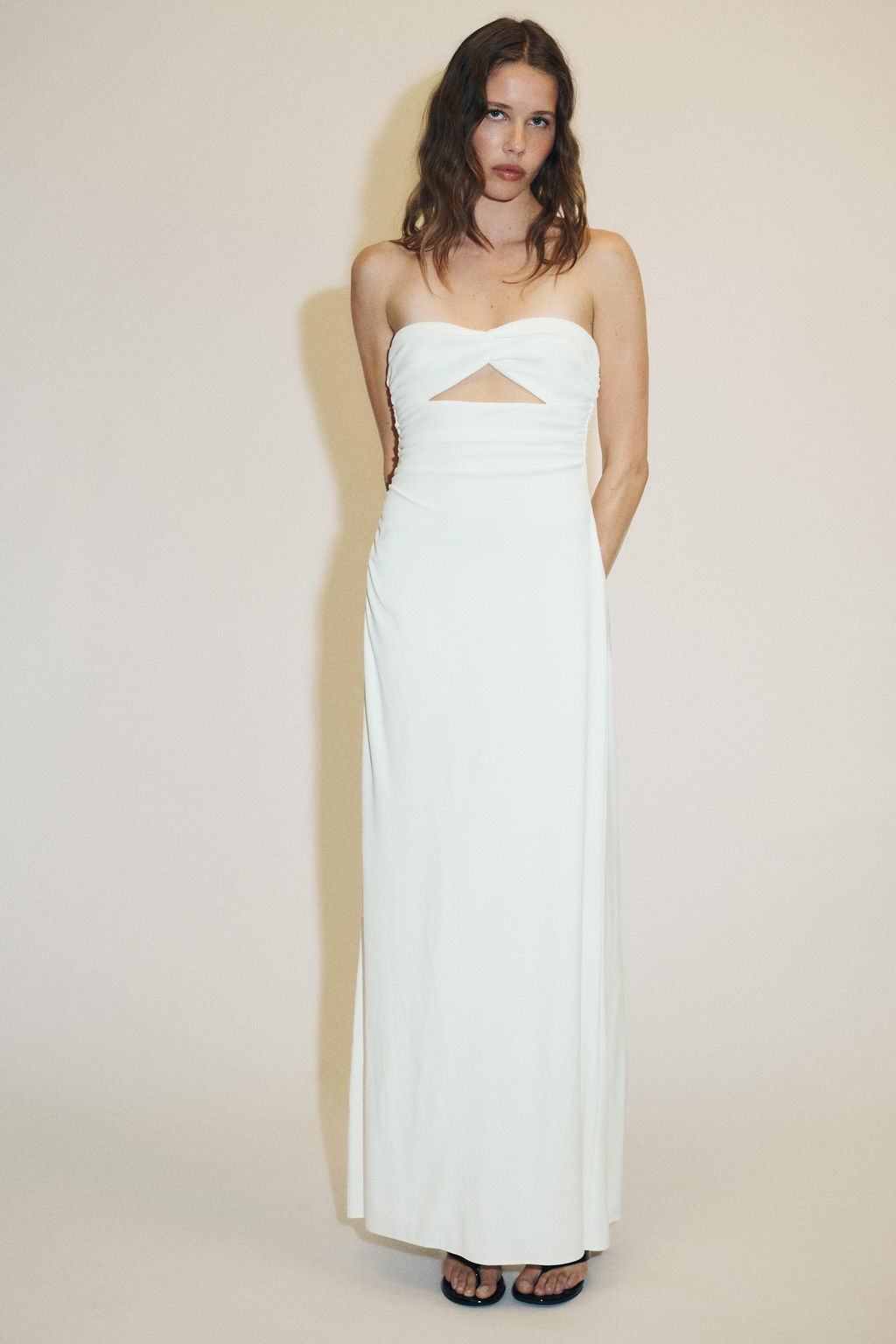 LONG CUT-OUT DRESS - Zara фото 9