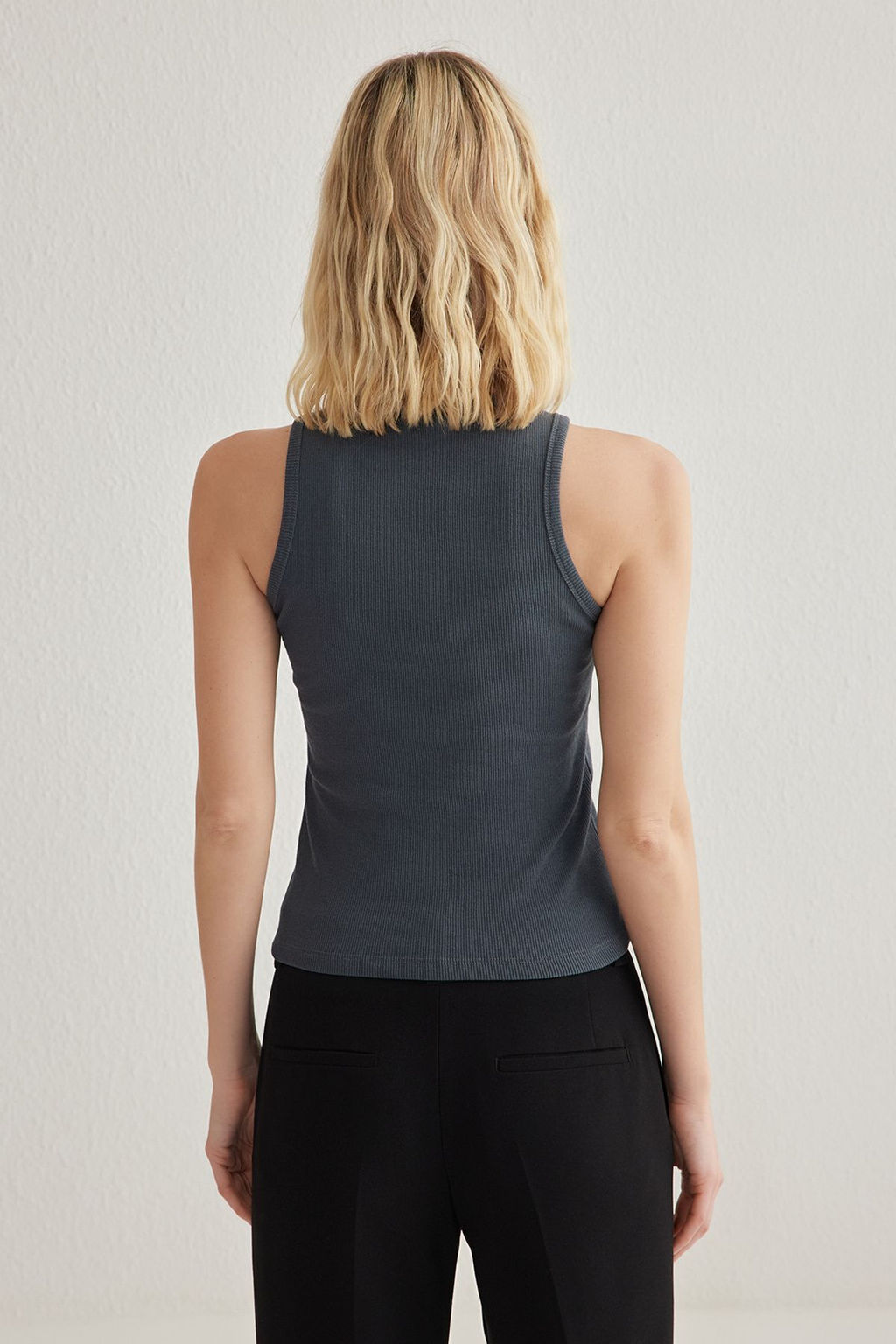 TRENDYOLMILLA Ekru Fitted/Vucuda Oturan Inci Tasl? Orme Atlet TWOSS25AL00003  фото 5