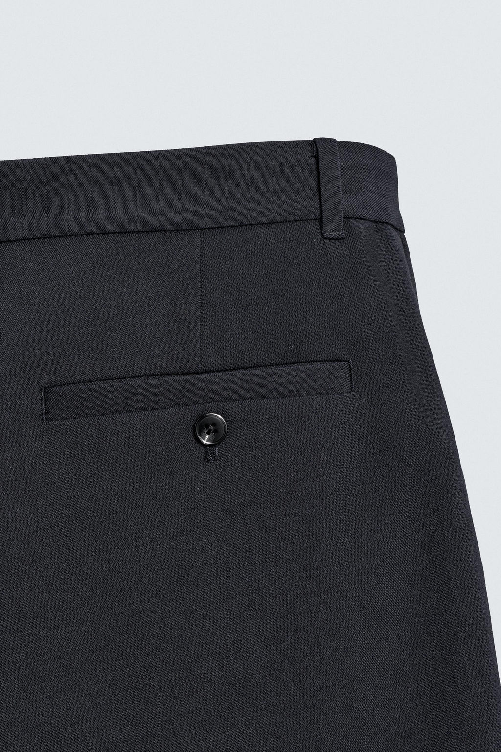BERMUDA PLIEGUES TRAJE RELAXED FIT / Marino oscuro