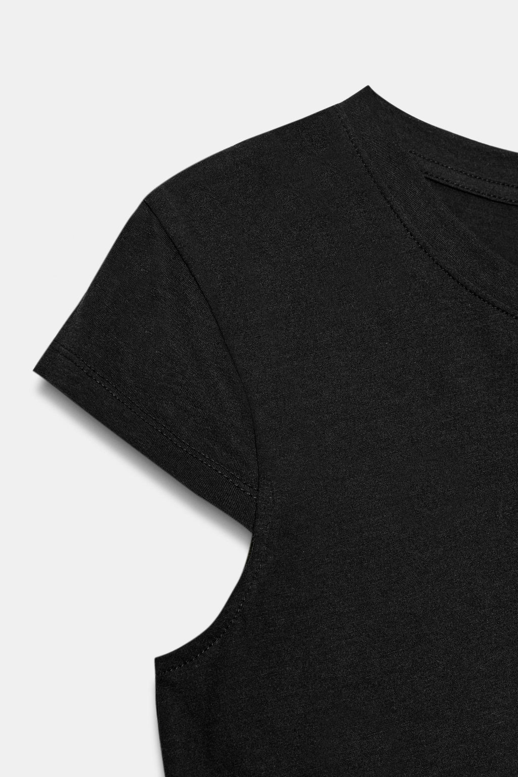 CAMISETA MINIMAL MANGA CORTA / Negro - Zara фото 6