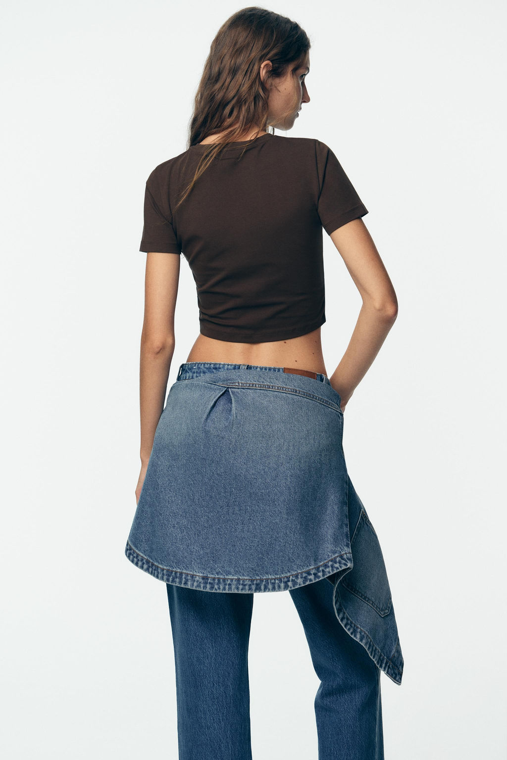 CAMISETA CROPPED MANGA CORTA / Chocolate - Zara фото 4