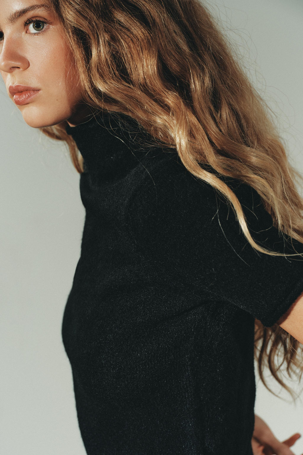 SOFT KNIT SHORT SLEEVE SWEATER - Zara фото 4