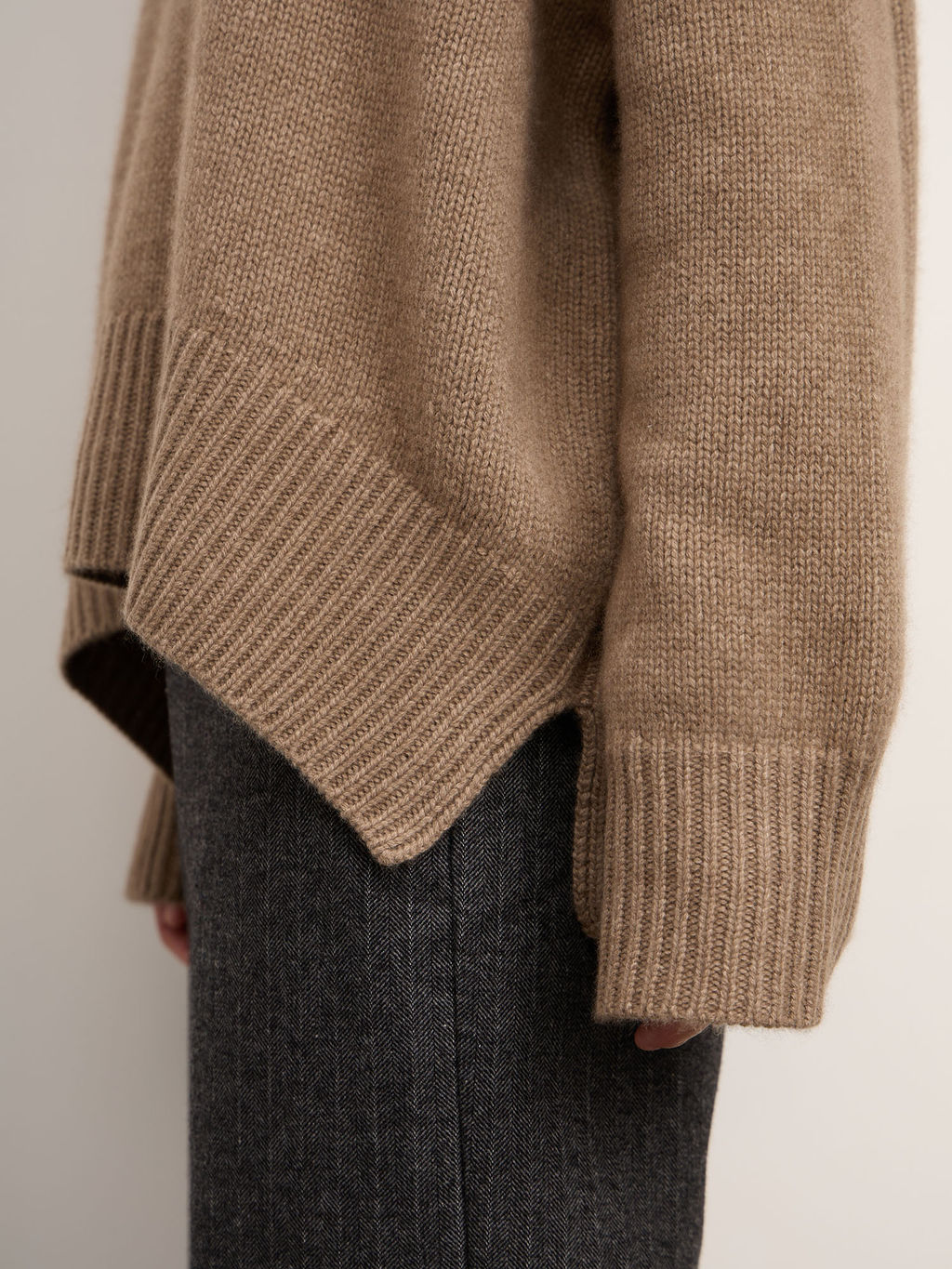 Свитер из кашемира женский 03-25-201-0C капучино