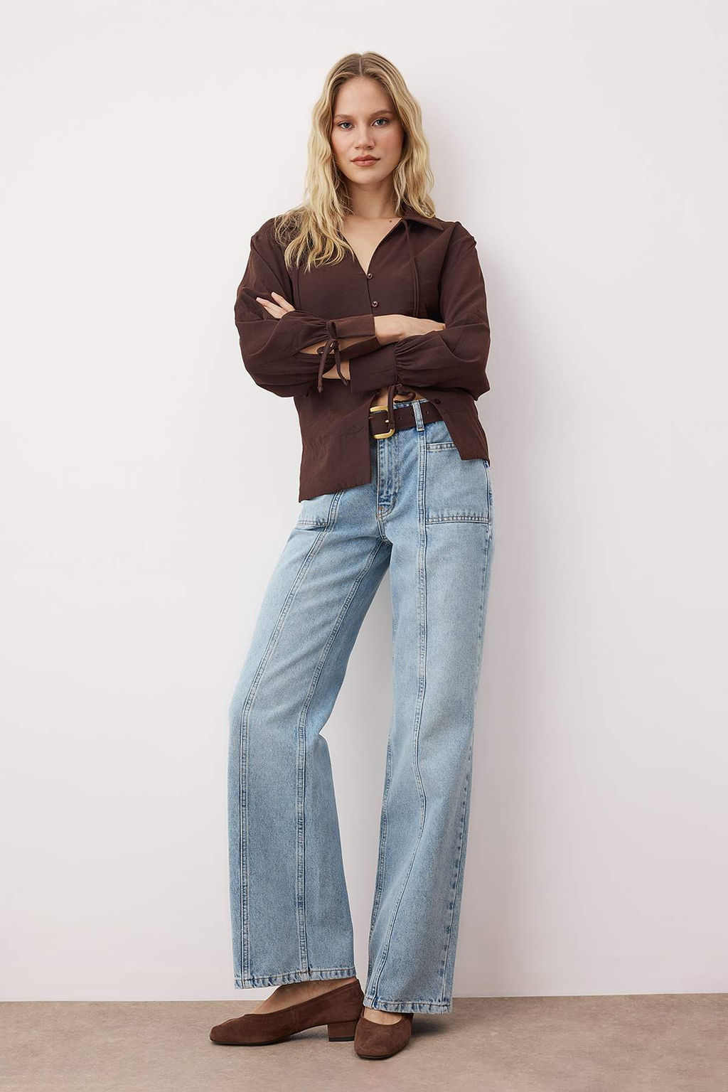 Mavi Dikis ve Cep Detayl? Dusuk Bel Wide Leg Jeans TWOAW26JE00206 - Trendyolmilla фото 2