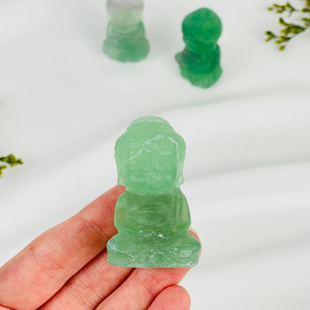 Фигурка Будда из Флюорита - Радуга самоцветов фото 3