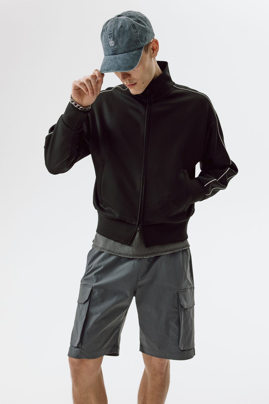 Pantal?n corto estilo cargo Regular Fit - H&m фото 9