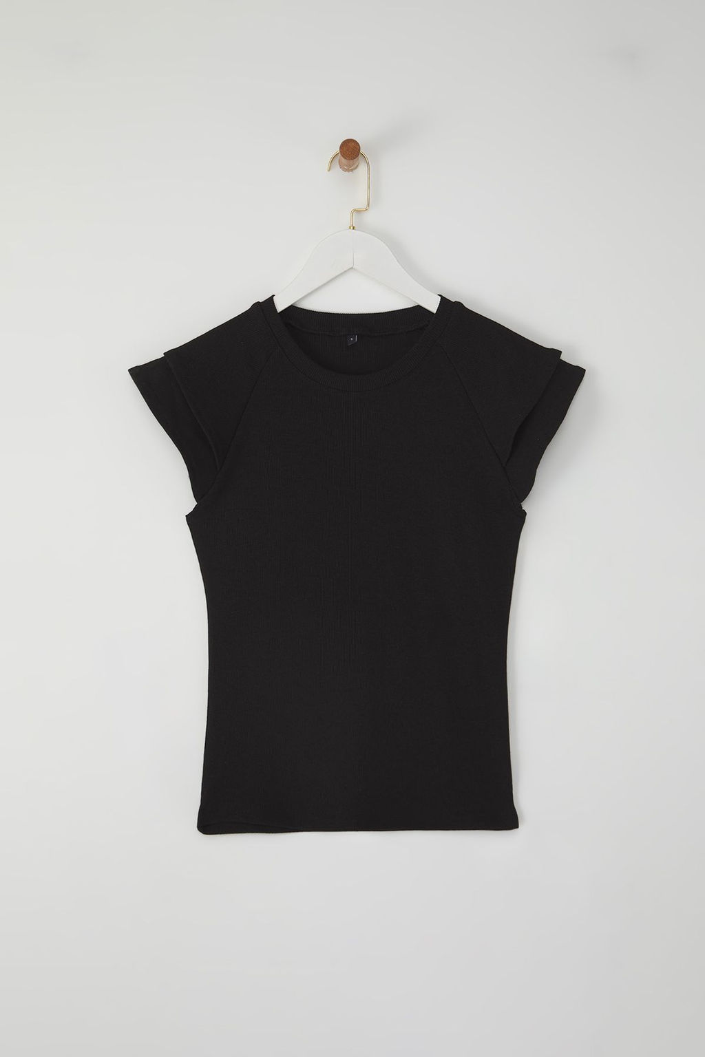 Trendyolmilla Siyah Kollar? F?rf?rl? Fitted/Vucuda Oturan Fitilli Orme Bluz TWOSS25BZ00483
