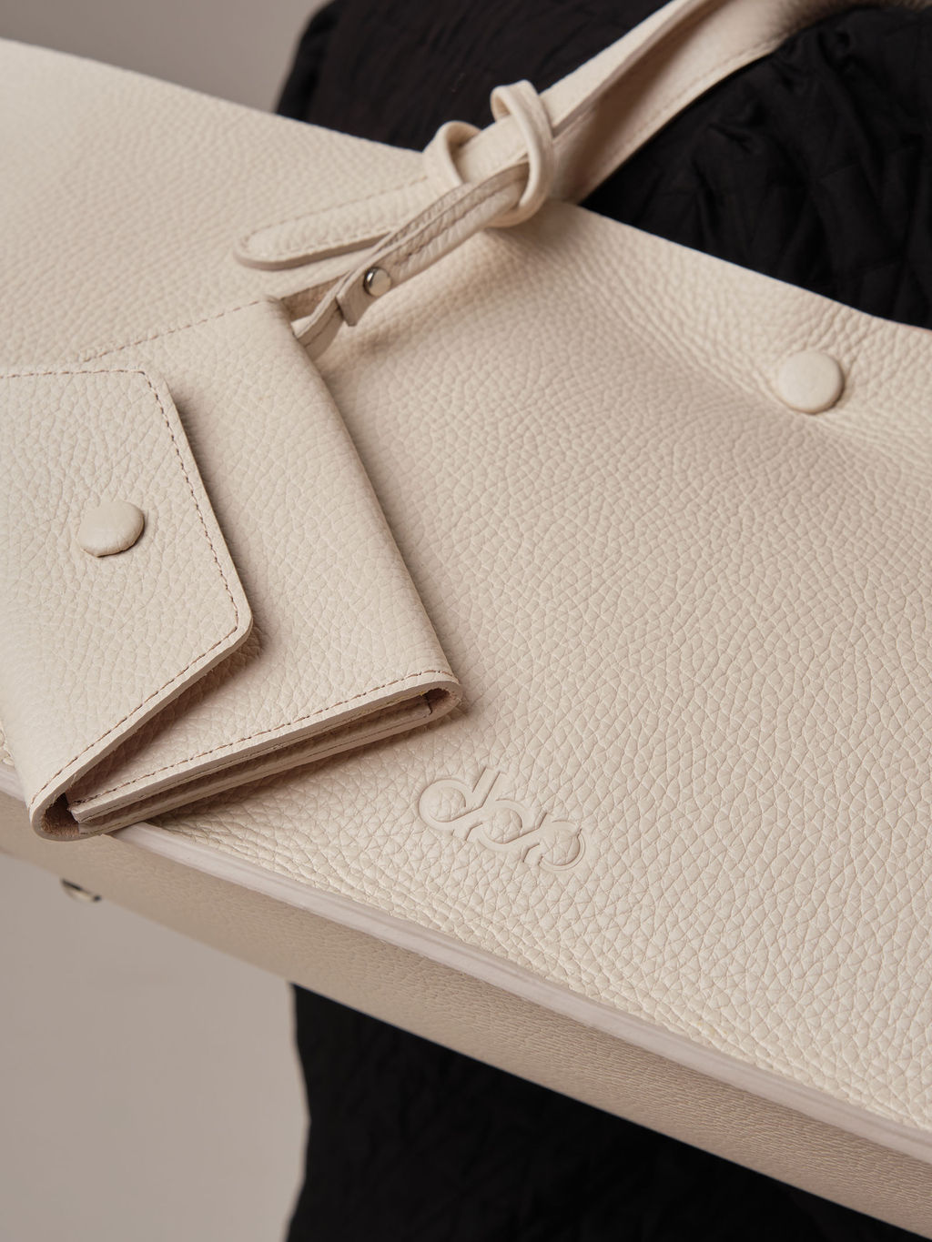 Кожаная сумка Dari DBR 31136 светлый крем  фото 4