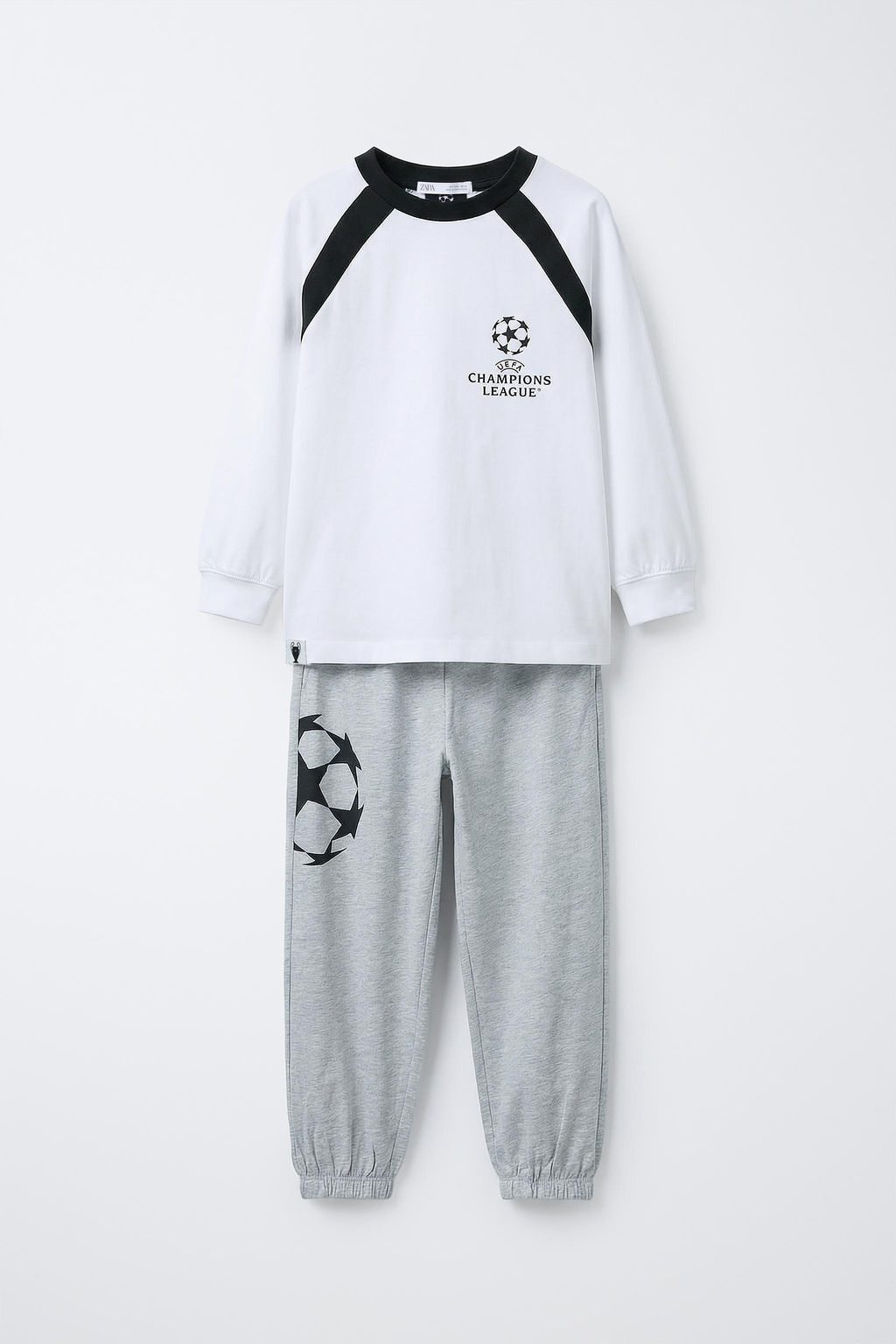 AGES 6-14 / UEFA CHAMPIONS LEAGUE ® PYJAMAS