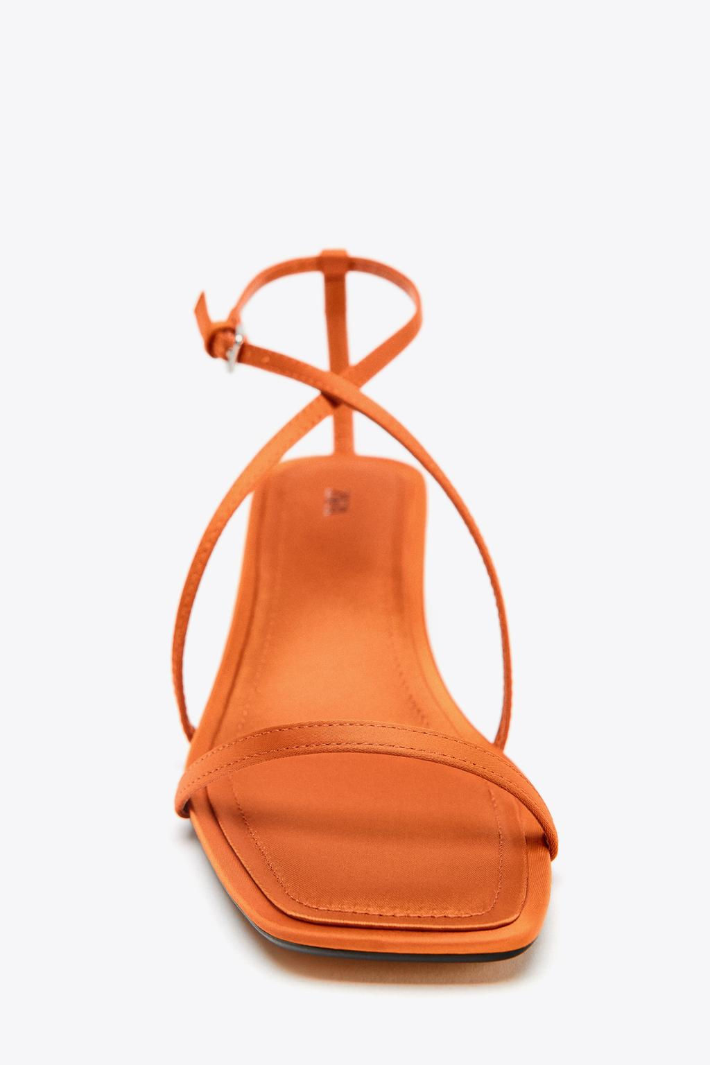 SATIN-EFFECT CROSSOVER STRAP SANDALS - Zara фото 4