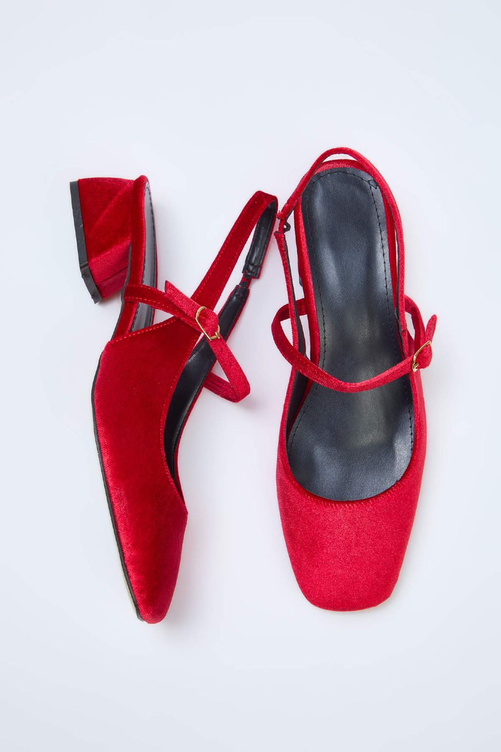 Trendyol Shoes Koyu Kahverengi Suet Mary Jane Blok Topuklu Sandalet TAKSS25TO00075