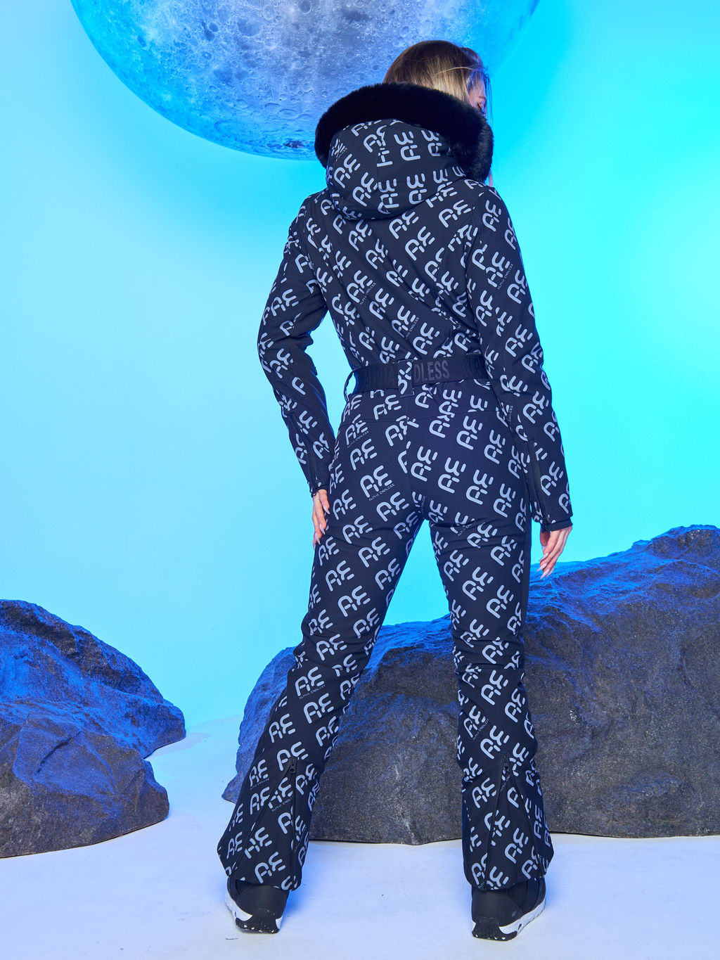 Женский мембранный зимний горнолыжный комбинезон Alpha Endless Chik Diva 2 223/2313-1_019 Разноцветный  фото 11