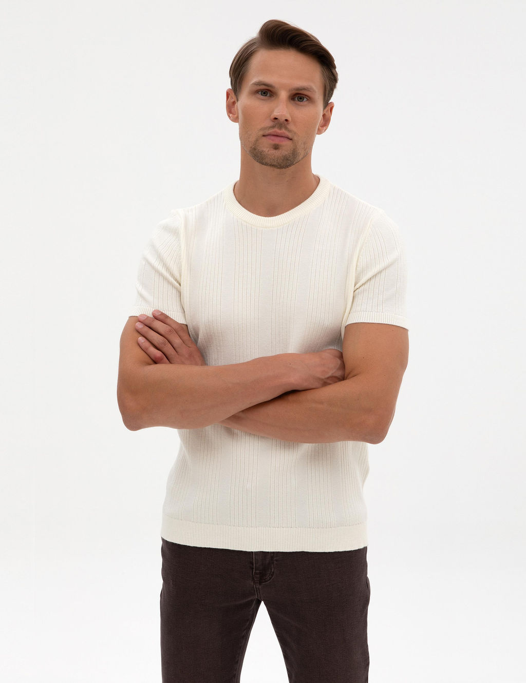 Ekru Slim Fit Bisiklet Yaka Triko Kazak