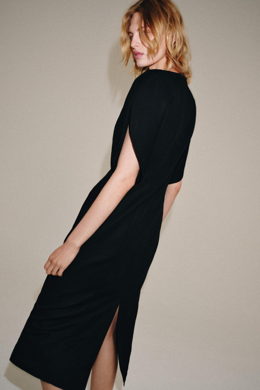 VESTIDO MIDI ZW COLLECTION / Negro - Zara фото 6