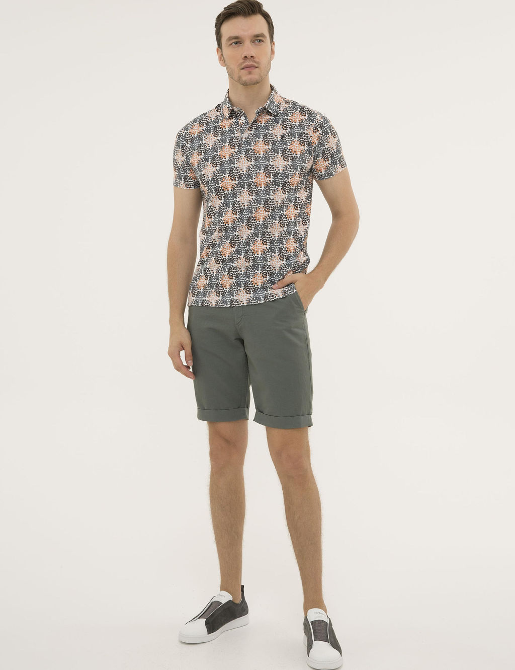 Темно-хаки футболка с воротником-поло - Cacharel фото 5