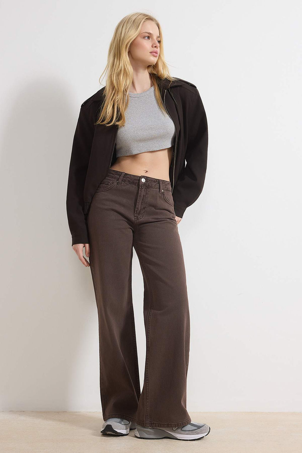 Kahverengi %100 Pamuk Y?kama Efekli Normal Bel Wide Leg Jeans TWOSS26JE00058 - Trendyolmilla фото 4