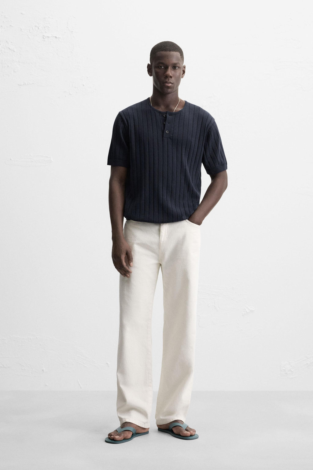 BUTTON-NECK KNIT T-SHIRT