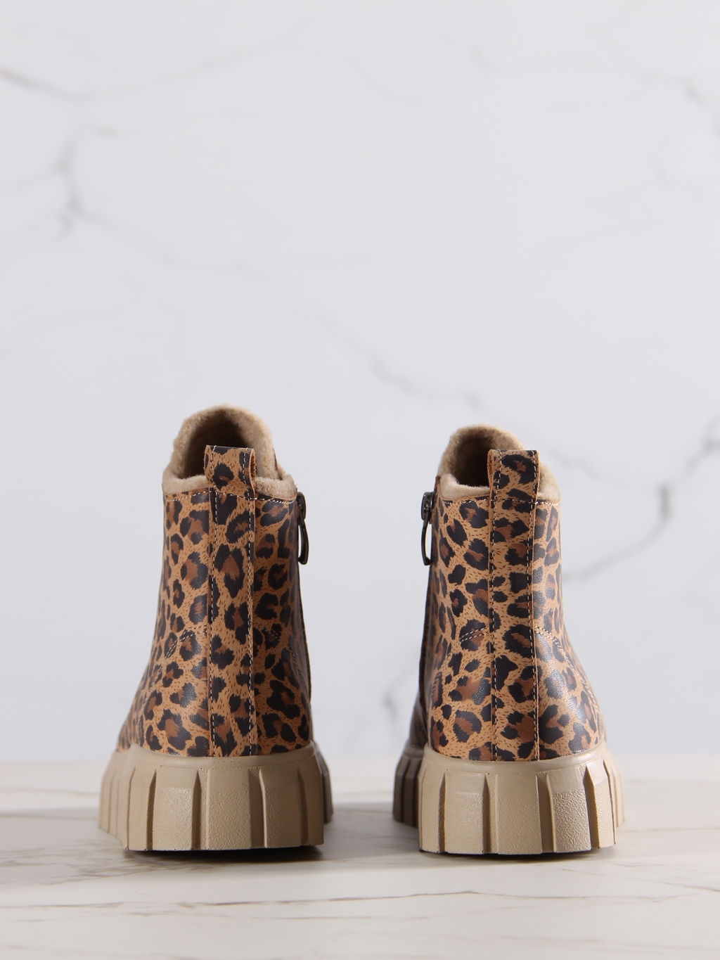 Ботинки 217.91505be.Коричневый леопард/мех
