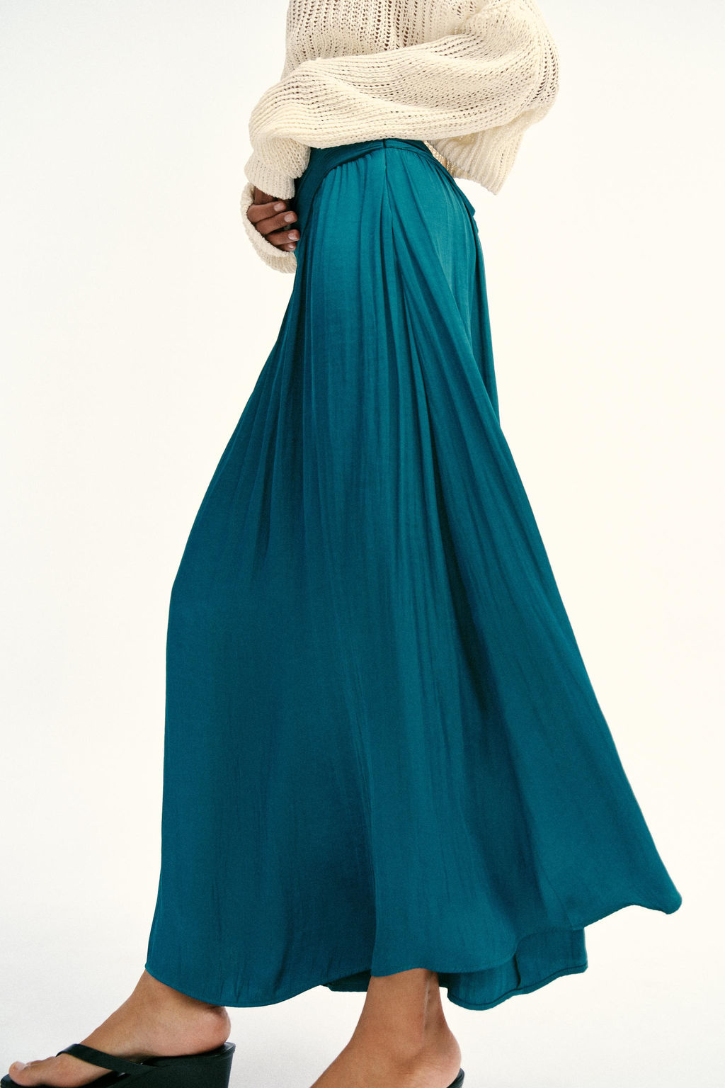 FALDA MIDI SATINADA / Azul pato - Zara фото 6