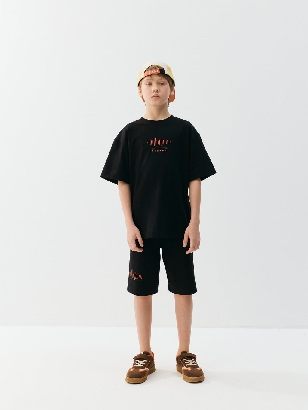 Комплект футболка и шорты "Уголь" с принтом 7+
