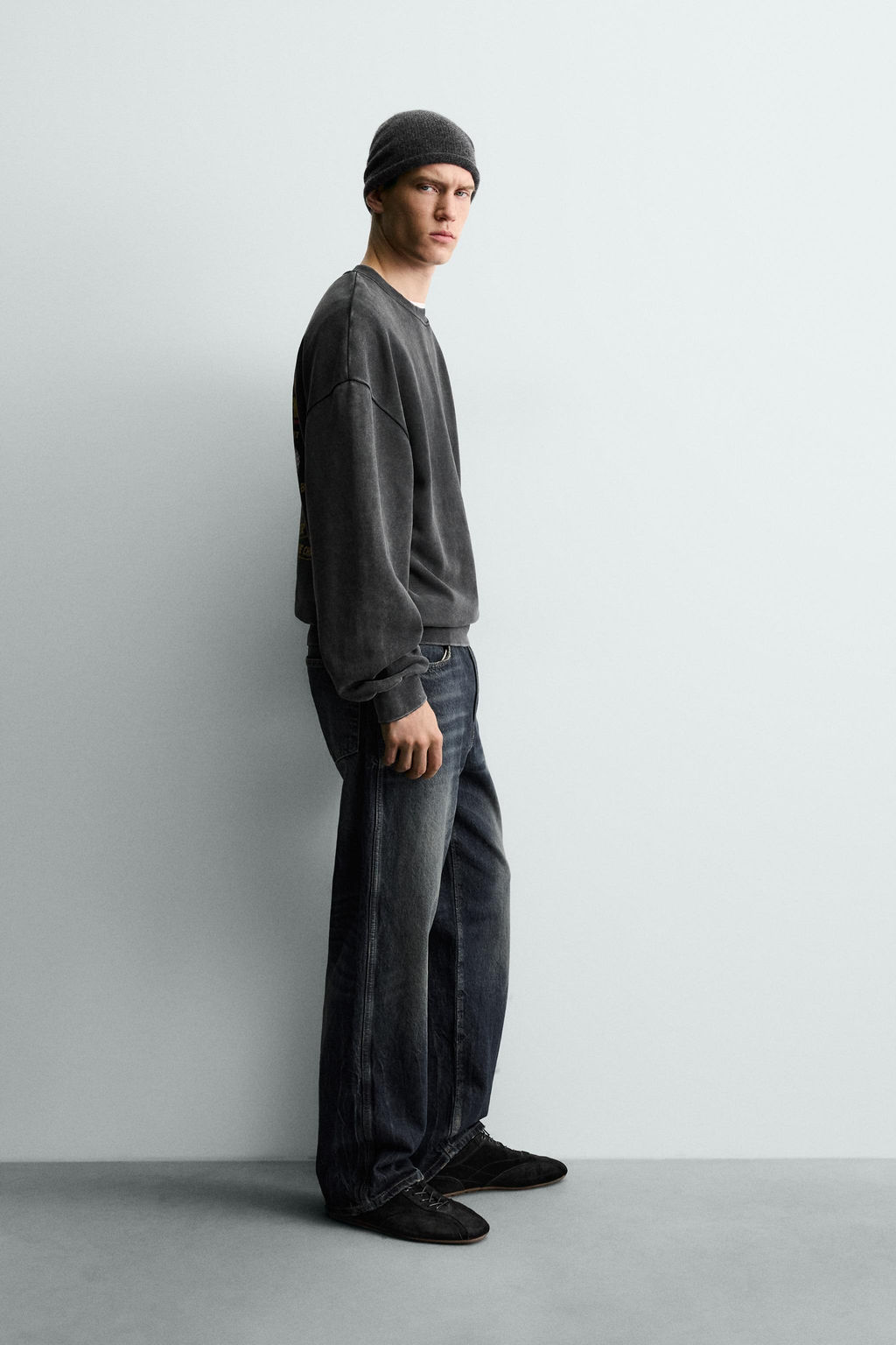 WASHED SWEATSHIRT WITH SLOGAN PRINT - Zara фото 4