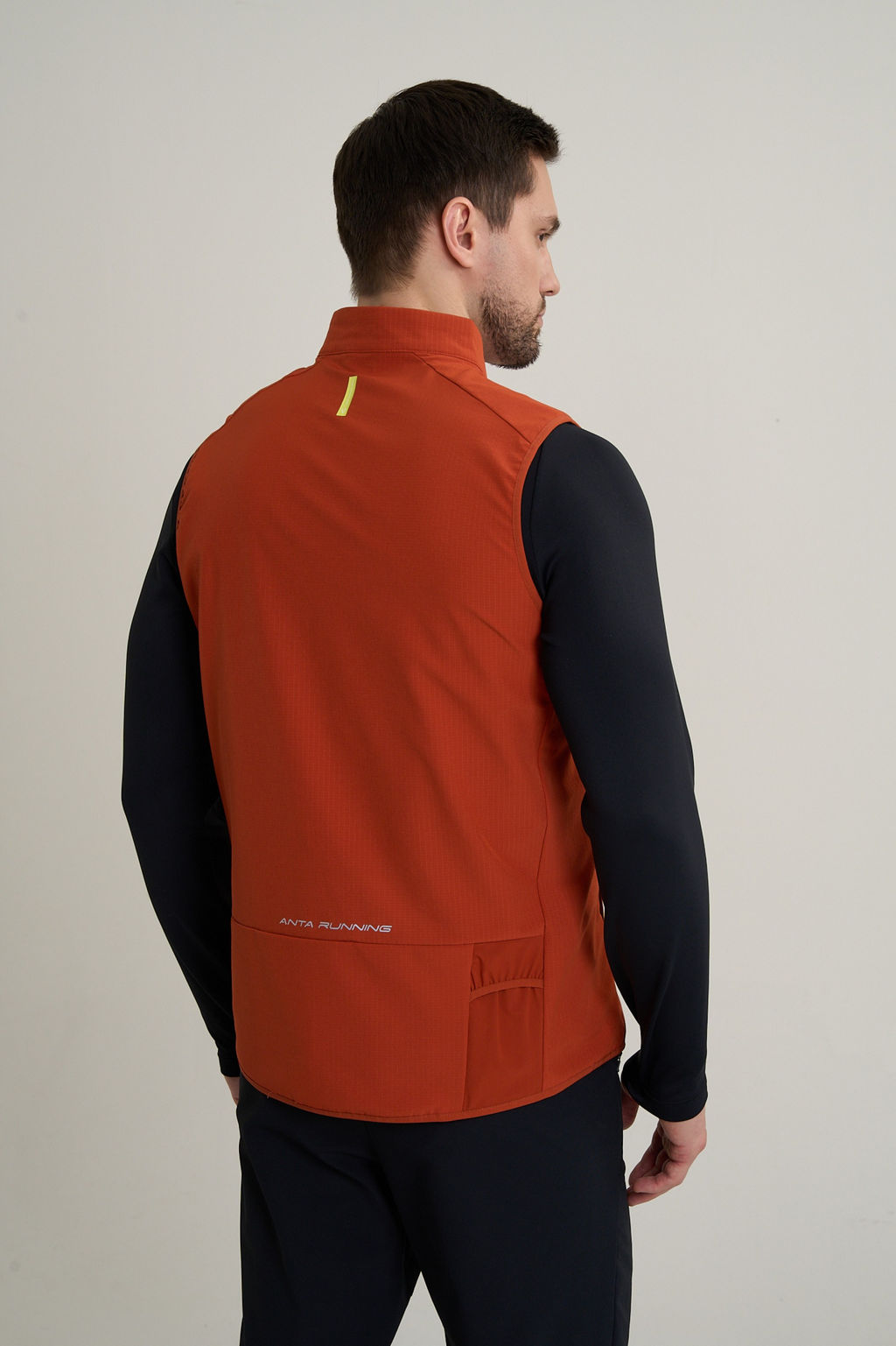 Жилет Оранжевый ANTA RUNNING Woven Vest фото 4