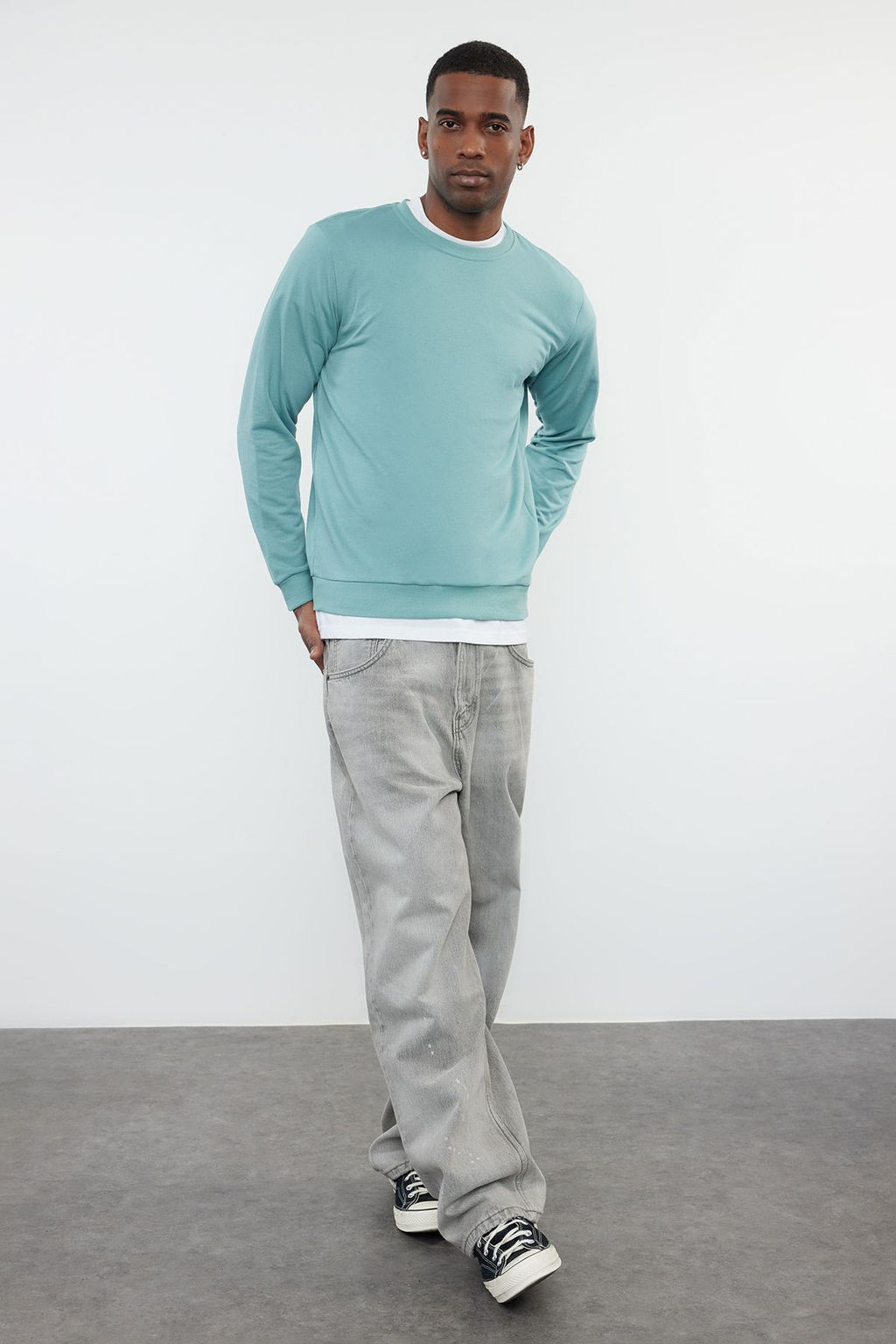 TRENDYOL MAN Haki Regular/Normal Kesim Uzun Kollu Sweatshirt TMNAW20SW0164 - Trendyolmilla фото 2