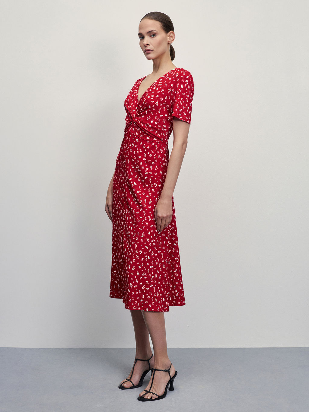 Платье миди с узлом / Zarina  фото 4