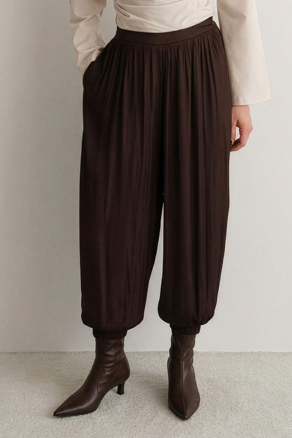 Kahverengi Saten Crushl? Salvar Pantolon TWOSS26PL00018 - Trendyolmilla фото 3