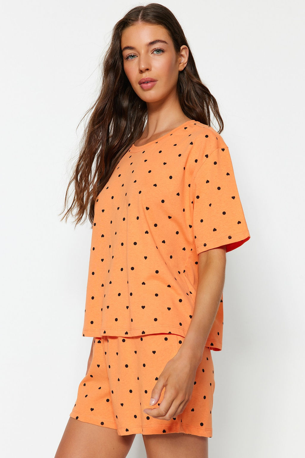 Trendyolmilla Beyaz %100 Pamuklu Puantiyeli ve Kalpli Sortlu Orme Pijama Tak?m? THMSS21PT1485  фото 2
