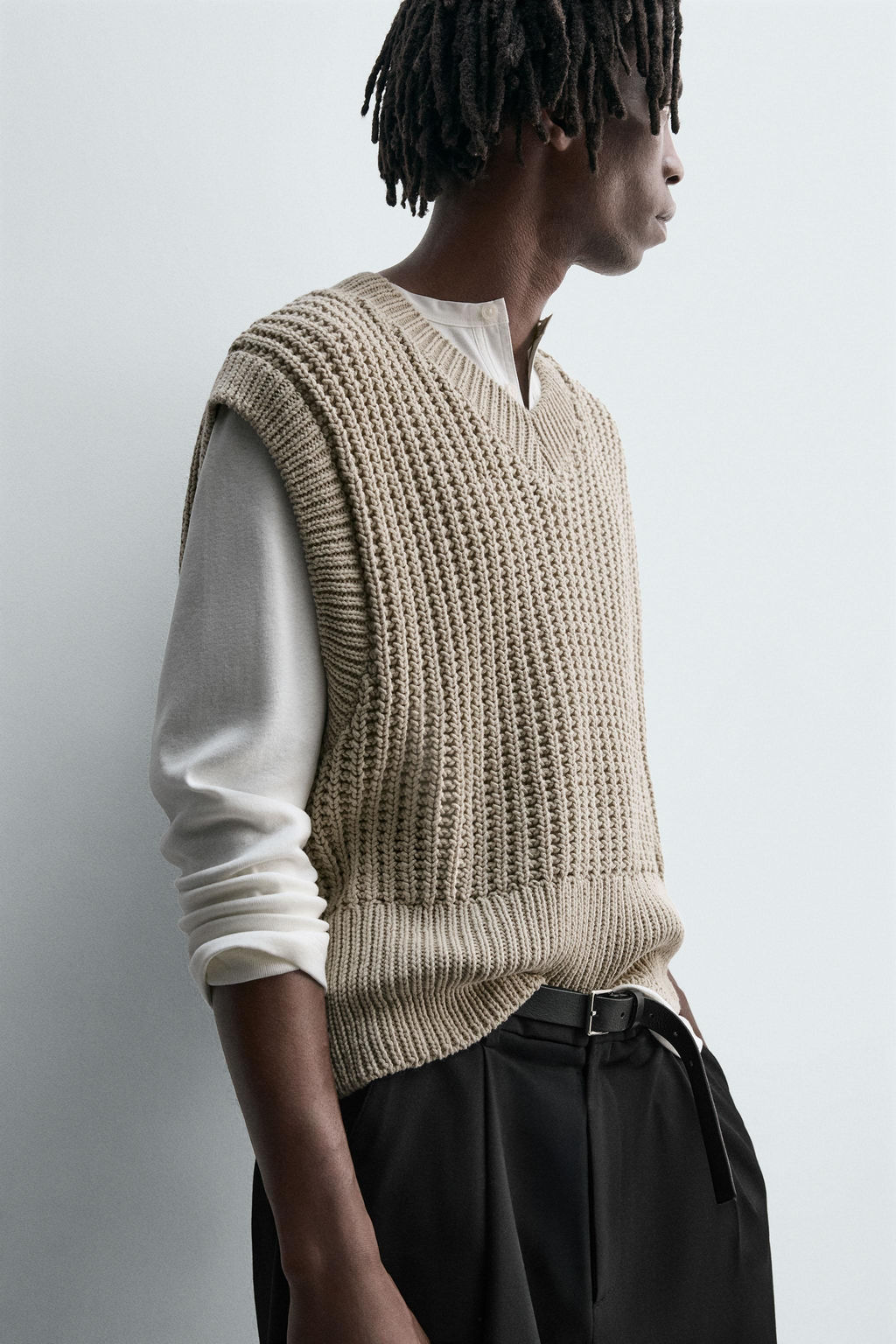 BOX FIT KNIT VEST
