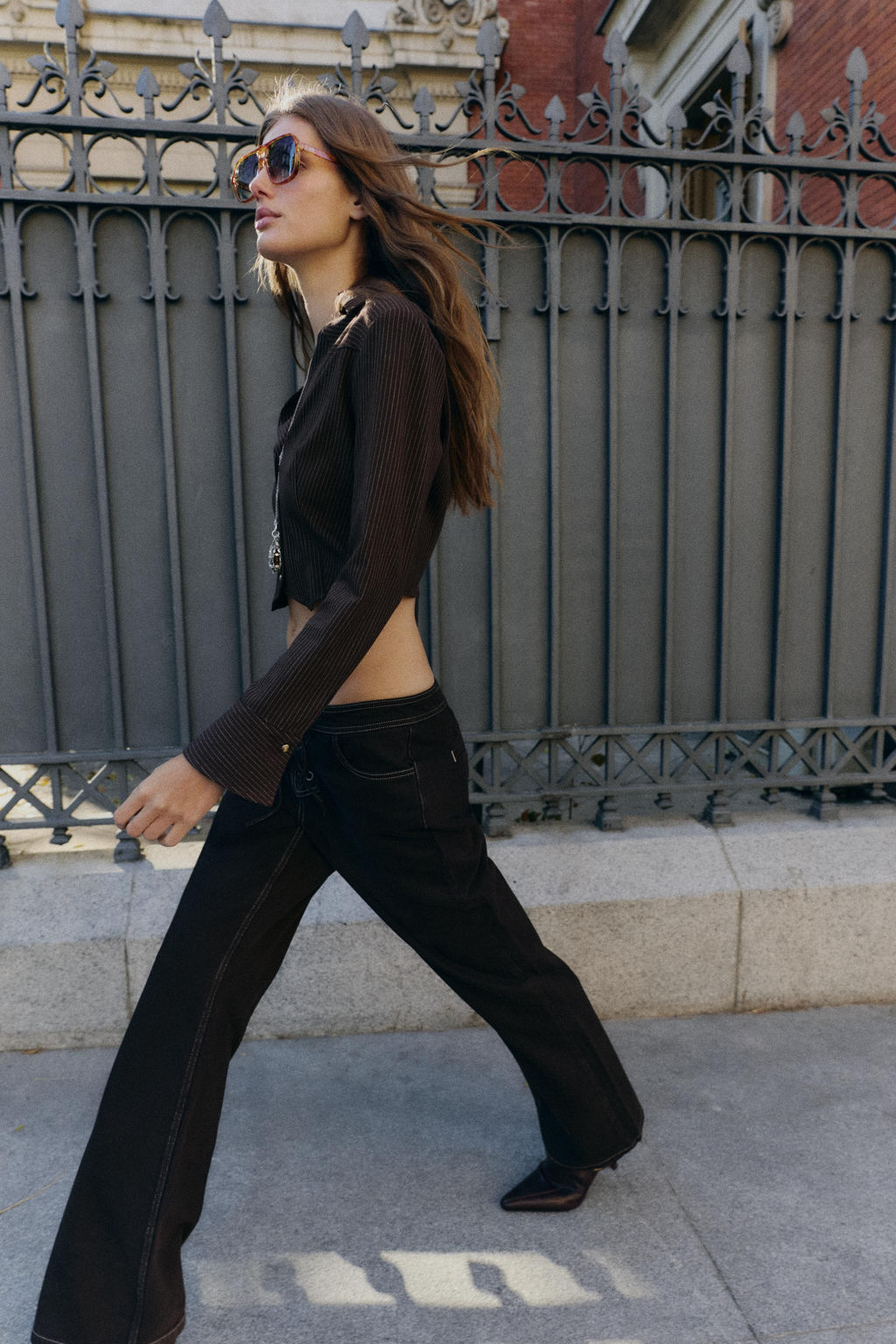 CROPPED STRIPED SHIRT WITH SHOULDER PADS - Zara фото 3