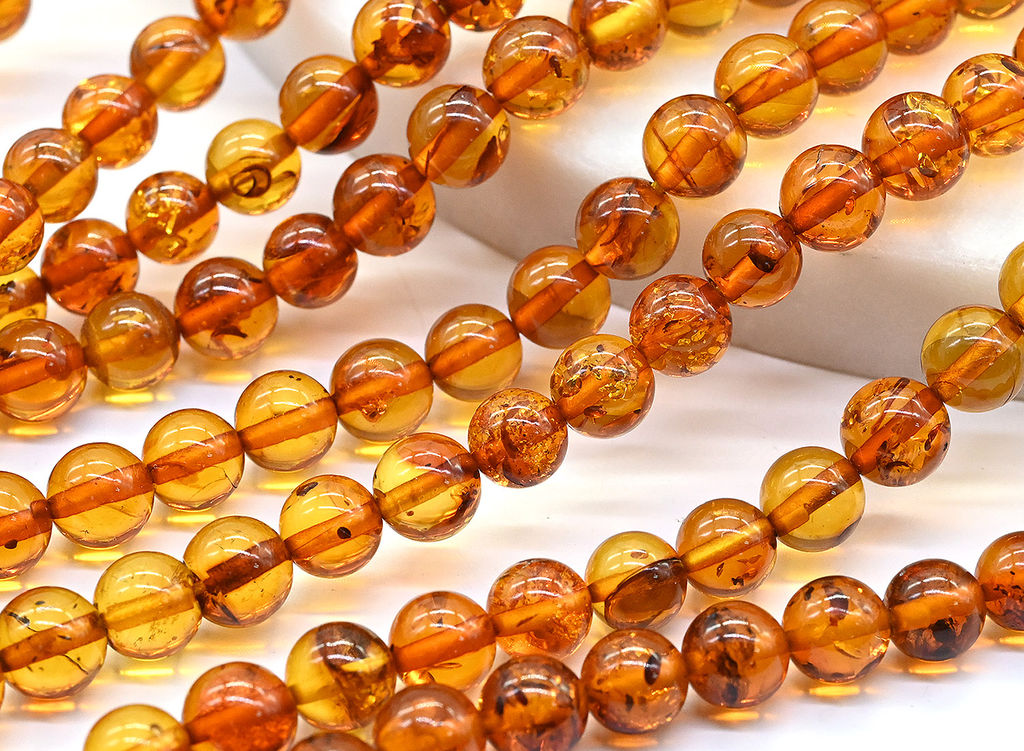 Бусины из янтаря шарик 5мм цв.коньячный, 36см, 70 бусин Радуга камня
