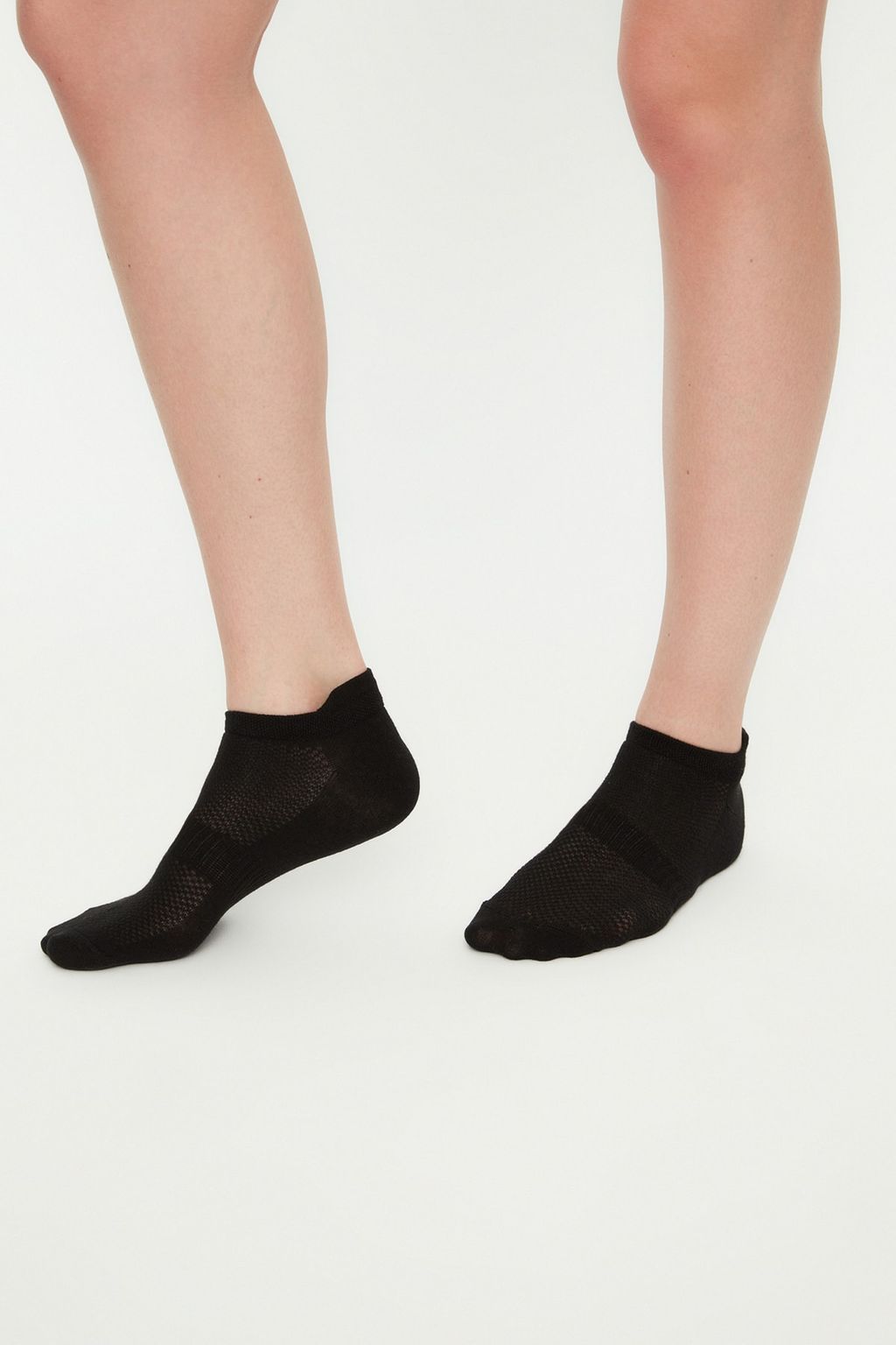 TRENDYOLMILLA Beyaz 5li Paket Pamuklu Orme Spor Yoga Corap TWOAW20CO0011 фото 5