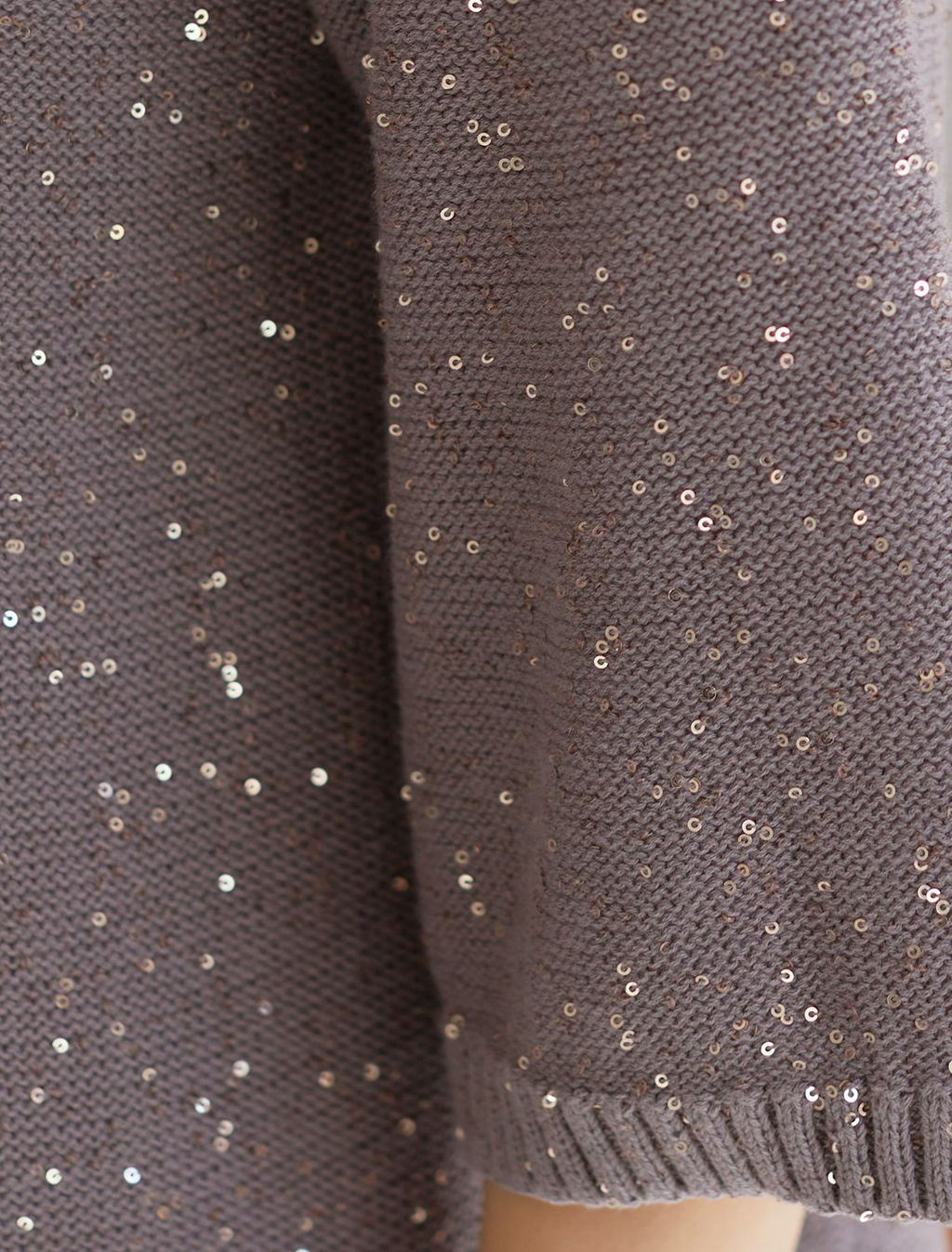 Платье вязаное из хлопковой пряжи с пайетками - Vilatte фото 2