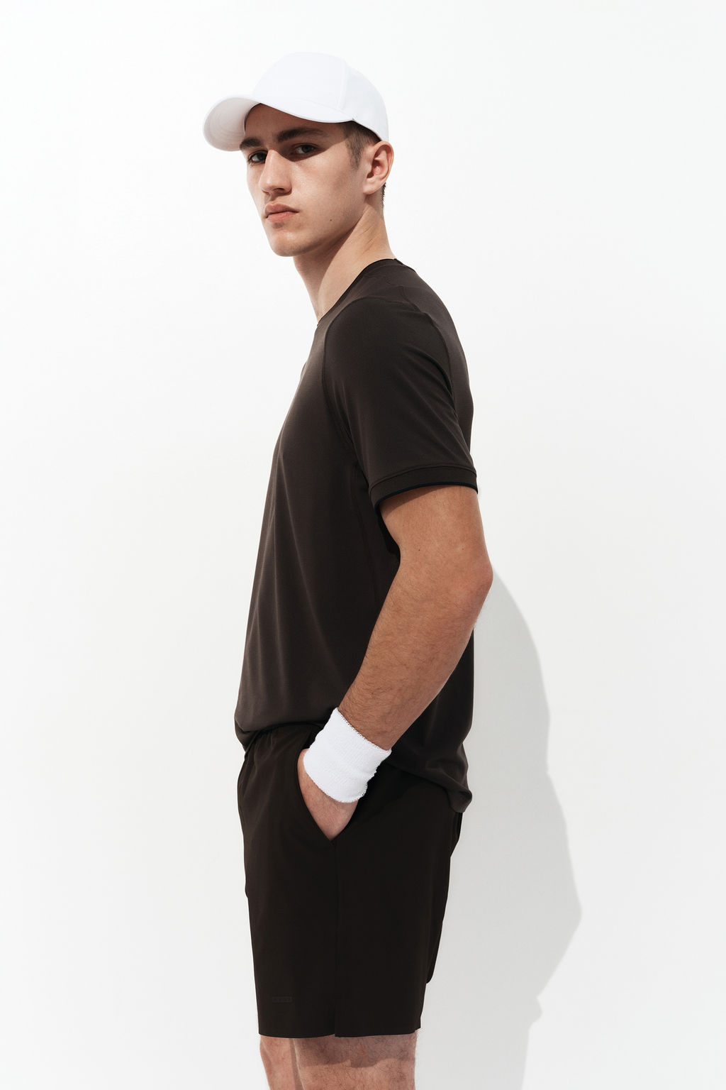 Pantal?n corto de tenis con DryMove Regular Fit - H&m фото 6