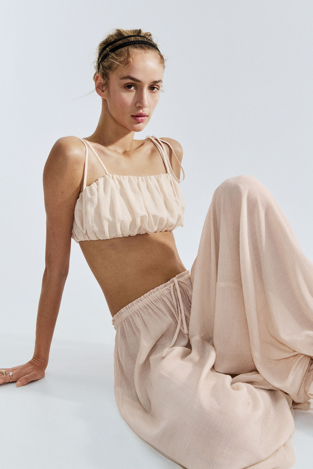 Crop top fruncido - H&m фото 2