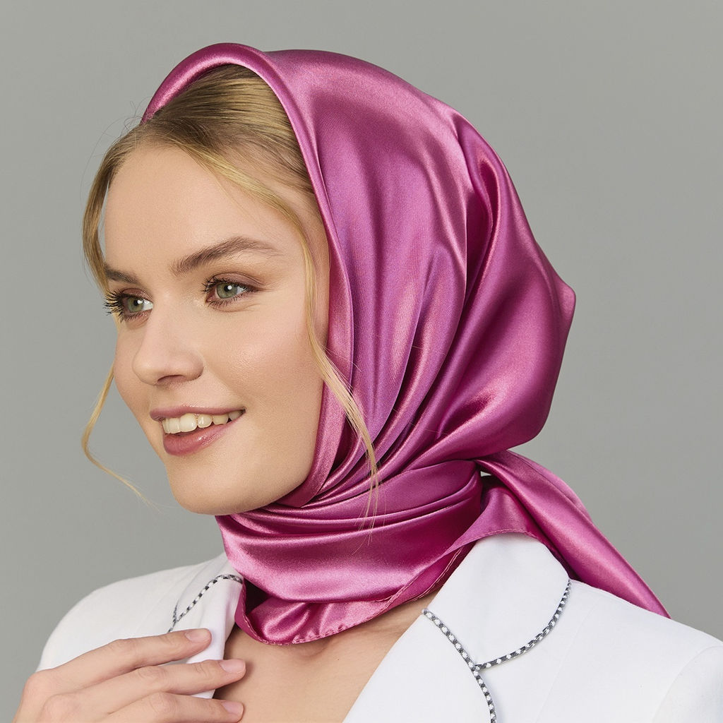 Платок Атласный, цвет фиалковый