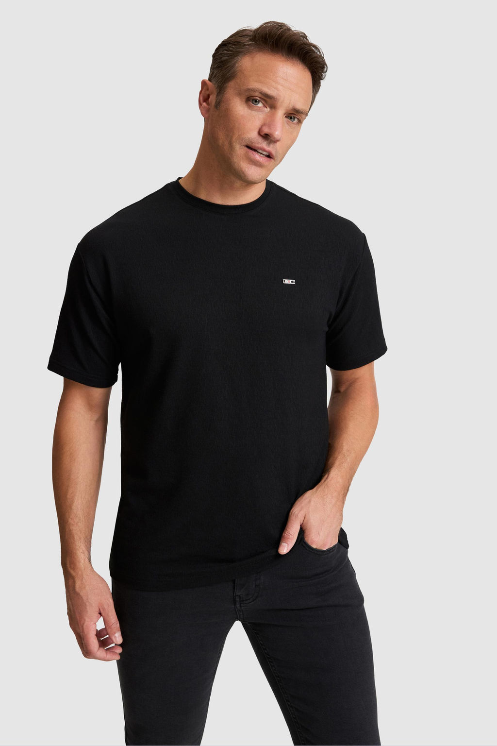 Erkek Siyah Comfort Fit Bisiklet Yaka Ti__rt