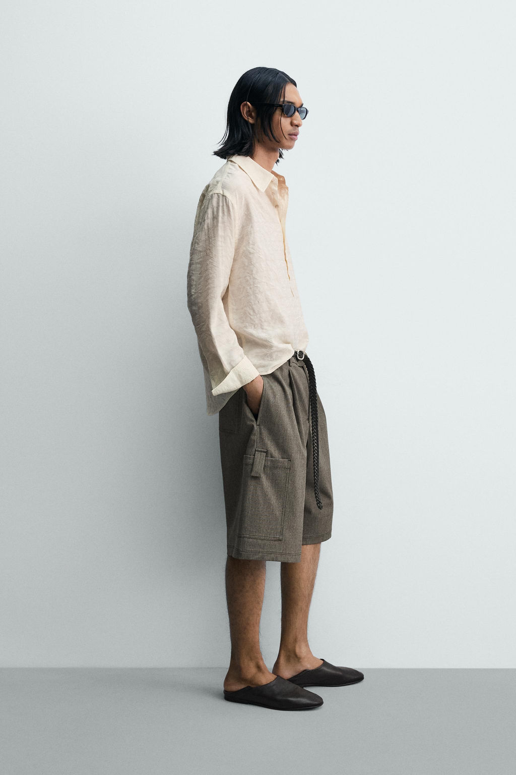BERMUDA CARGO RELAXED WIDE FIT / Tostado oscuro