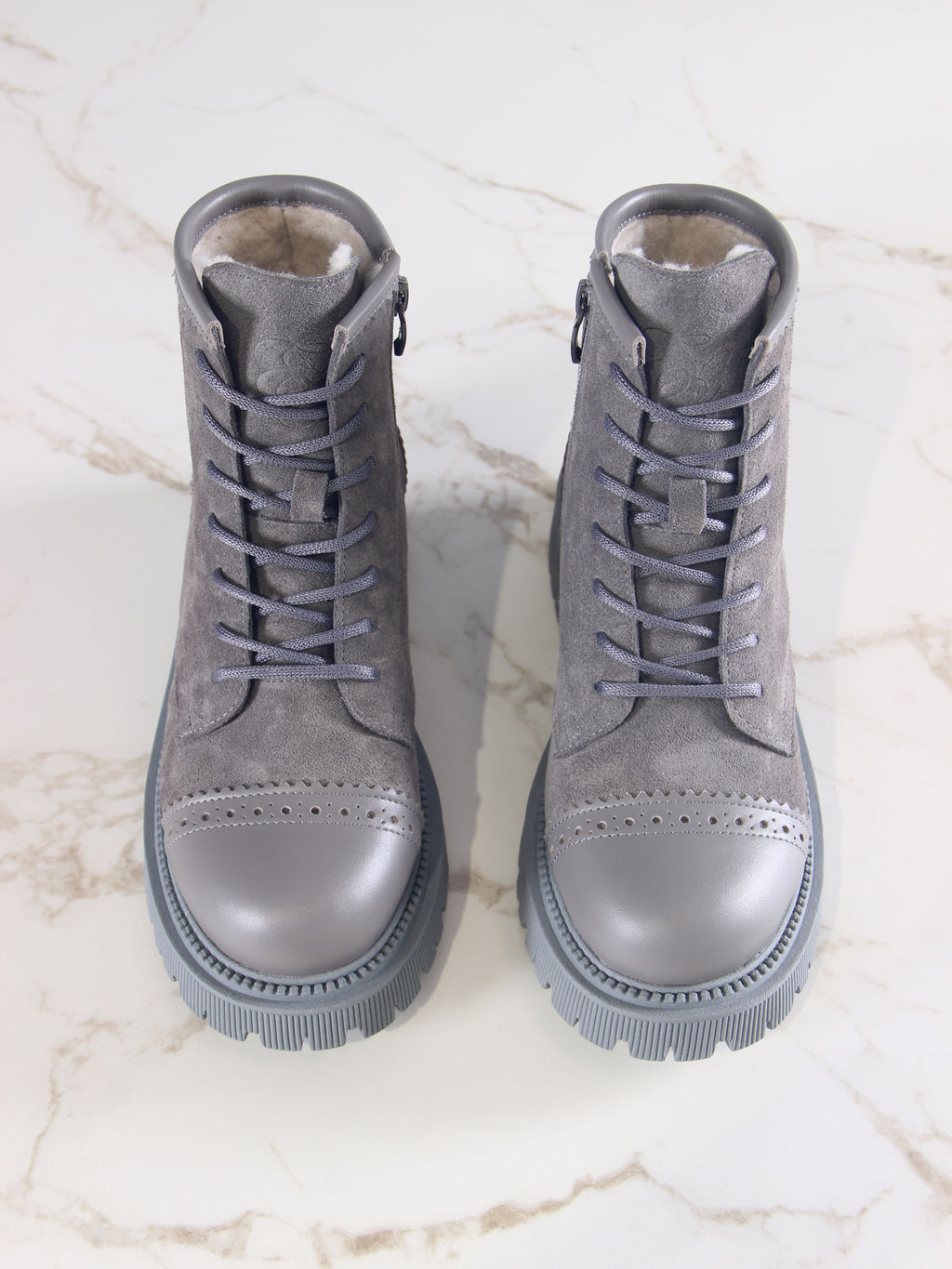 Ботинки 319.taskanagr.Серый замок замша+игуана/байка