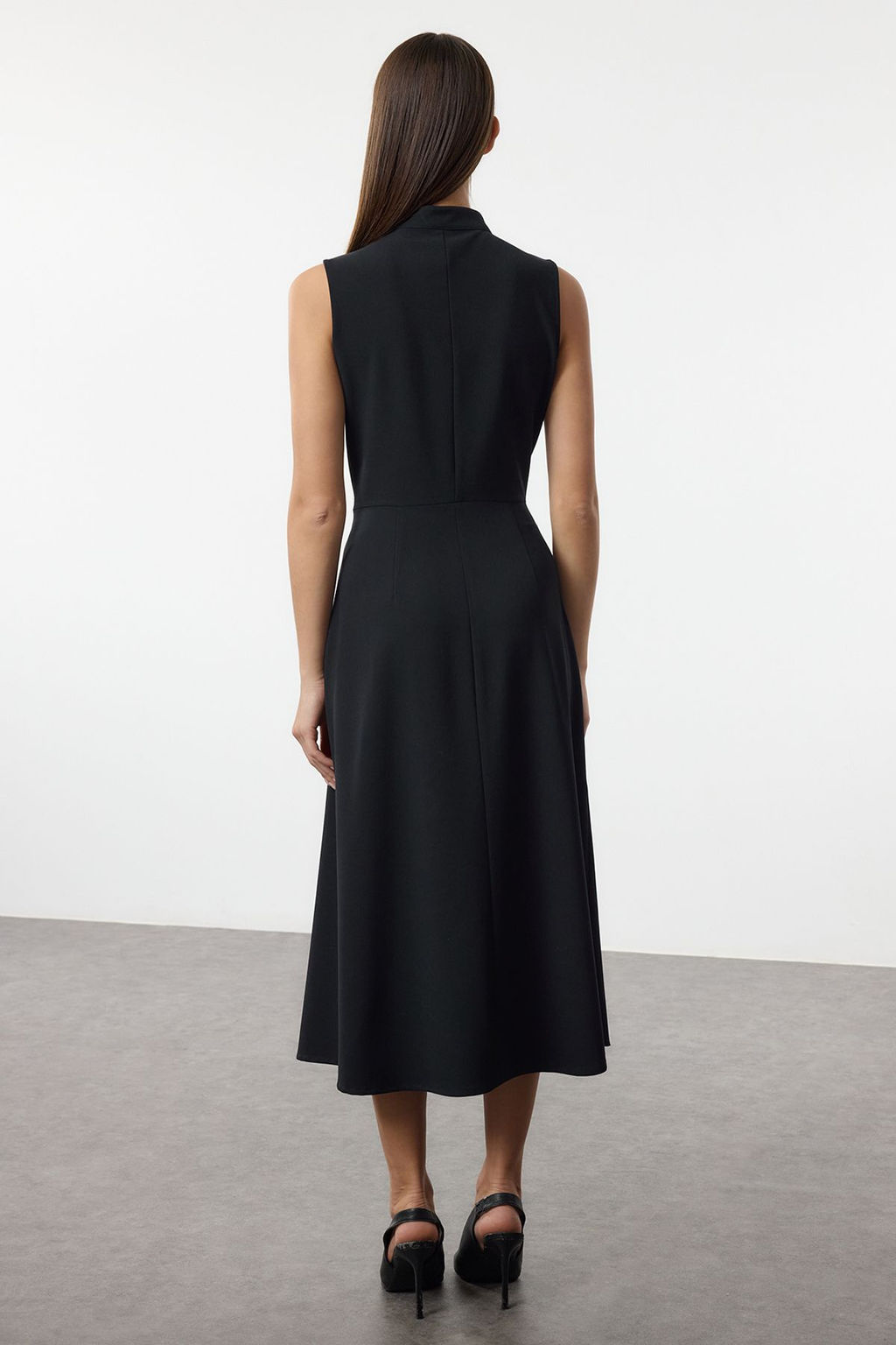 TRENDYOLMILLA Lacivert Duz Midi Dokuma Elbise TWOAW24EL00422 фото 5