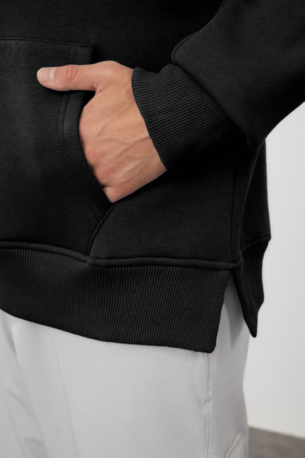 Siyah Oversize/Genis Kesim Fermuarl? Kapusonlu Ici Polarl? Basic Sweatshirt TMNAW25SW00050