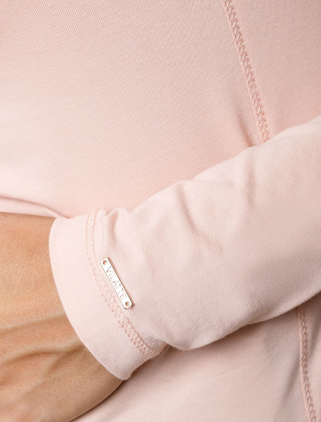 D49.116 Джемпер женский пудра